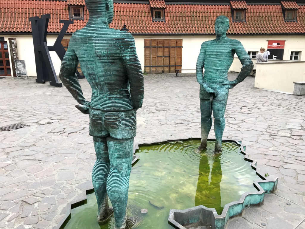 Czech Peeing