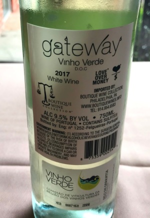 Gateway Vinho Verde back label